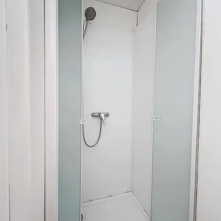 Place Rubben - 2 Pas De La *